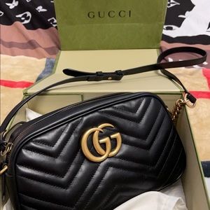 GG marmont small  Sholder bag
